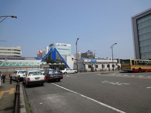 湘南台西口駅前ロータリー
